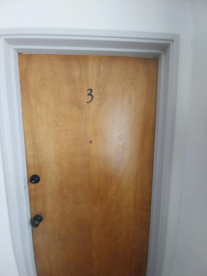 17902 Lake Shore Blvd - Photo 2 of 10