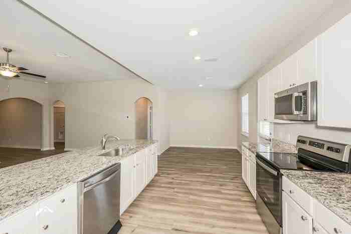 104 Holster Hollow Rd - Photo 3 of 18