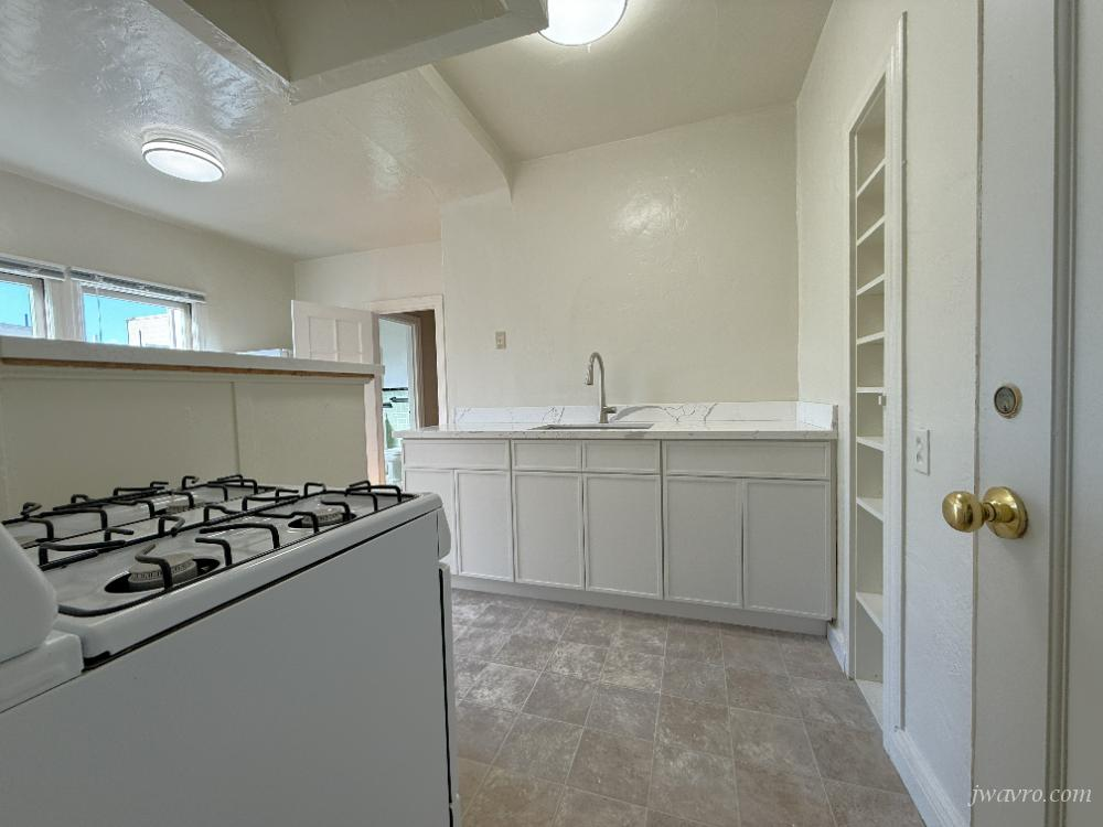 Jefferson Street & Broderick Street - Photo 2 of 11