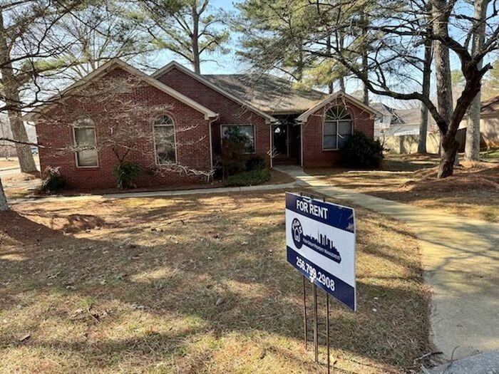 218 Marlboro Way - Photo 2 of 25