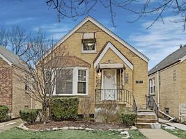 featured image of 1010 W Duncannon Ave #NA