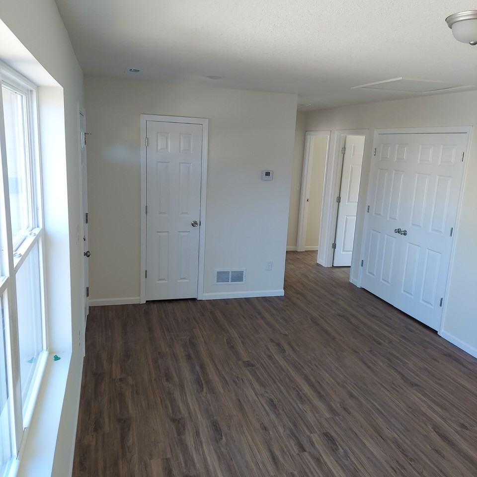 821 S Muldrow St #NA - Photo 4 of 9