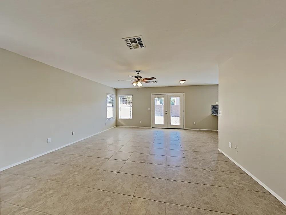 11826 W Laurel Ln #NA - Photo 2 of 6