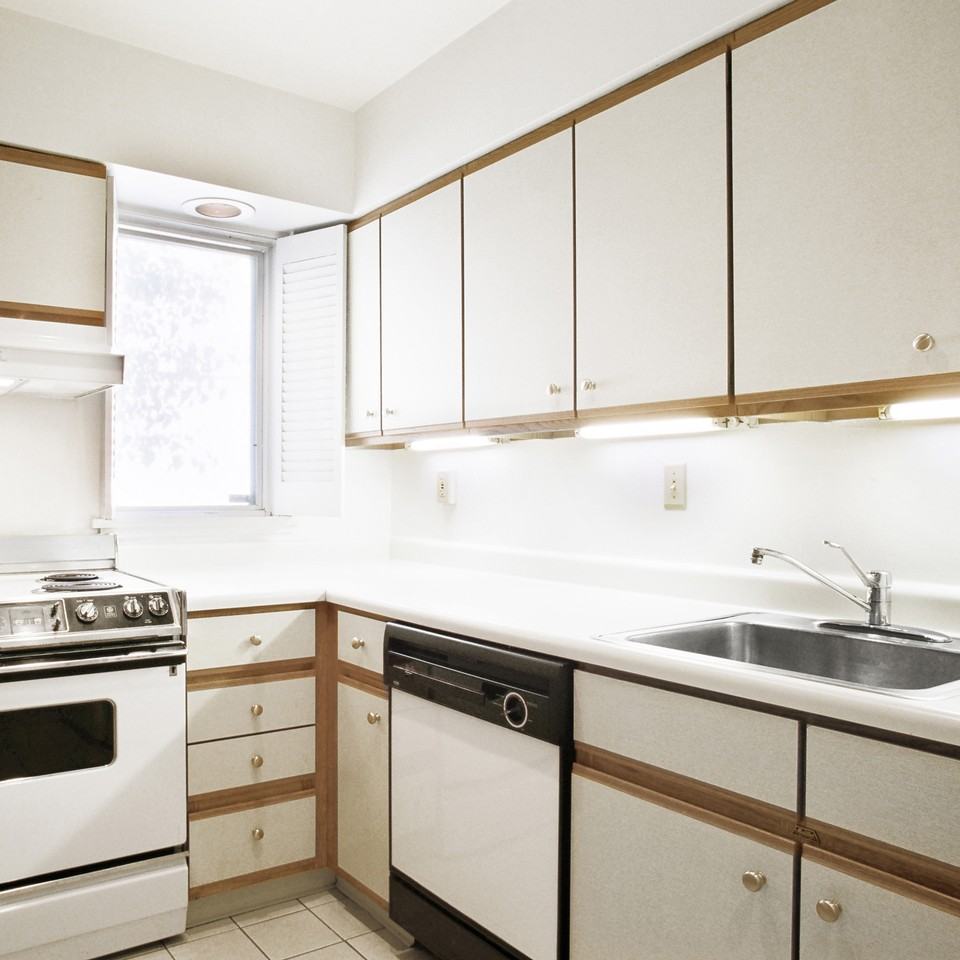 513 Shady Ave #11 - Photo 3 of 15