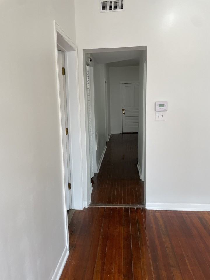 2724 W Chicago Ave #2R - Photo 5 of 16