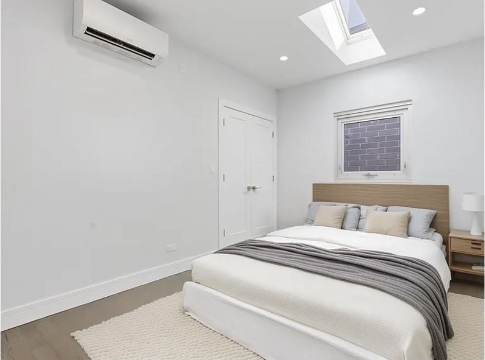 1924 W Grand Ave #2 - Photo 3 of 12