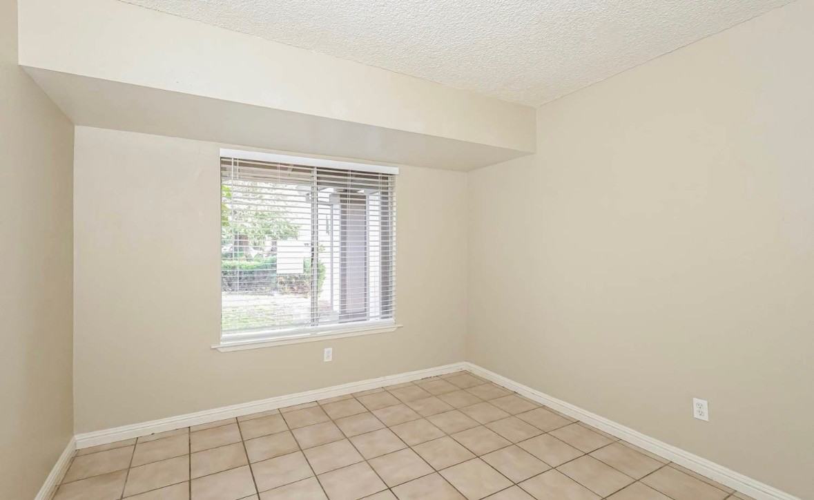 8146 Cottonmill Cir #NA - Photo 2 of 9