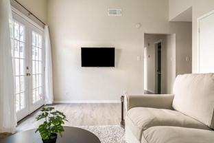 1212 Bonnie Brae St #A - Photo 1 of 1