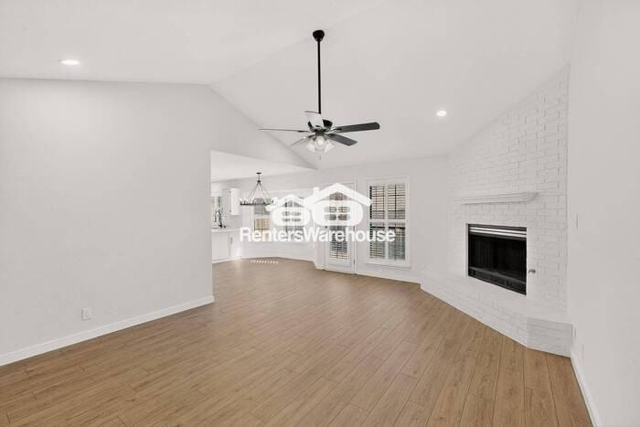 3316 Brooke St - Photo 6 of 39