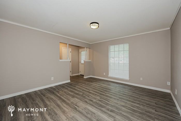 2401 Catalo Ln - Photo 4 of 11