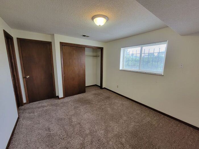 2910 14th Avenue Ct - Photo 6 of 18