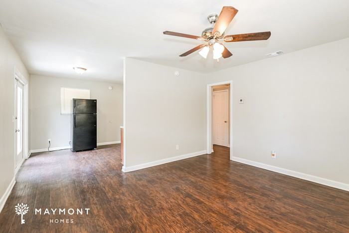 3938 Peter Rabbit Dr - Photo 4 of 12