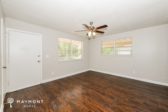 3938 Peter Rabbit Dr - Photo 5 of 12