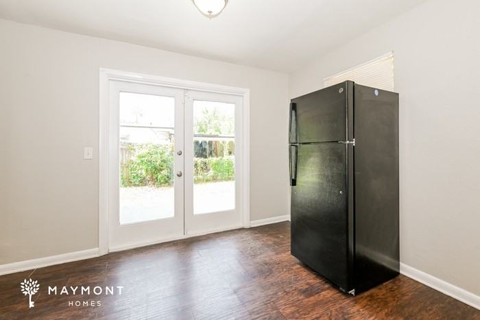 3938 Peter Rabbit Dr - Photo 6 of 12