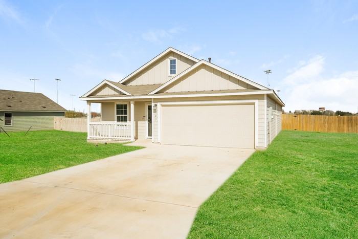 347 Agave Cir - Photo 2 of 19