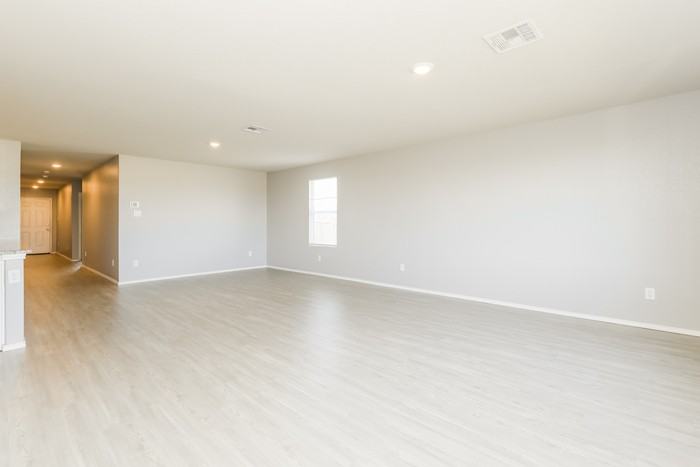 347 Agave Cir - Photo 5 of 19