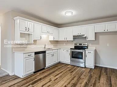 171 Charleston Way - Photo 3 of 36