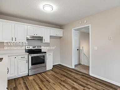 171 Charleston Way - Photo 4 of 36