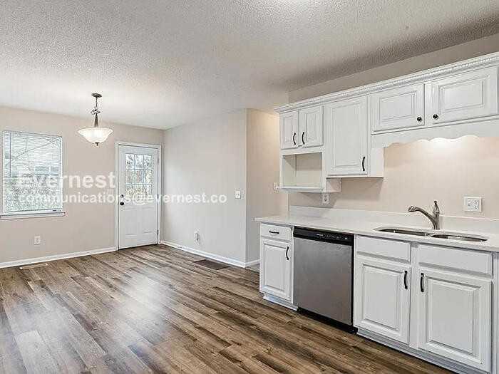 171 Charleston Way - Photo 5 of 36