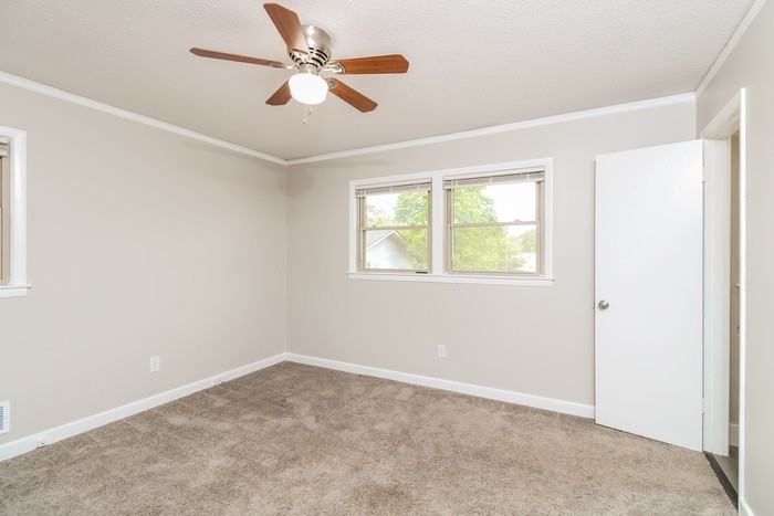 3100 Buckeye Dr - Photo 5 of 11