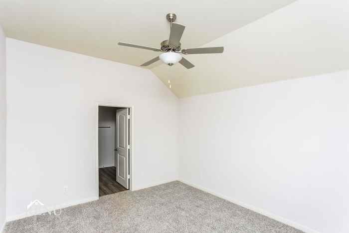 312 Blue Buffalo St - Photo 7 of 23