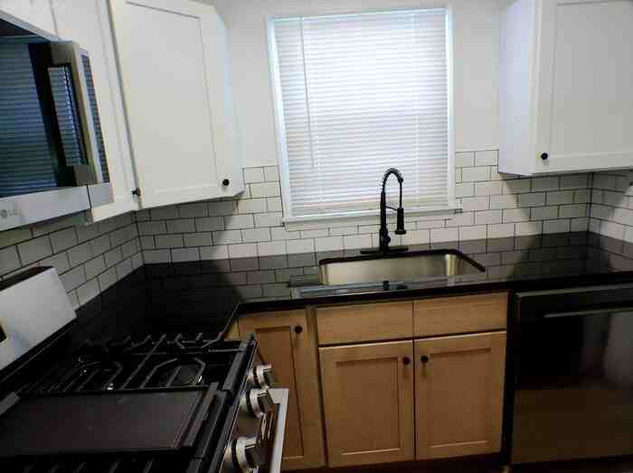 1210 W 25th Ter S - Photo 7 of 10