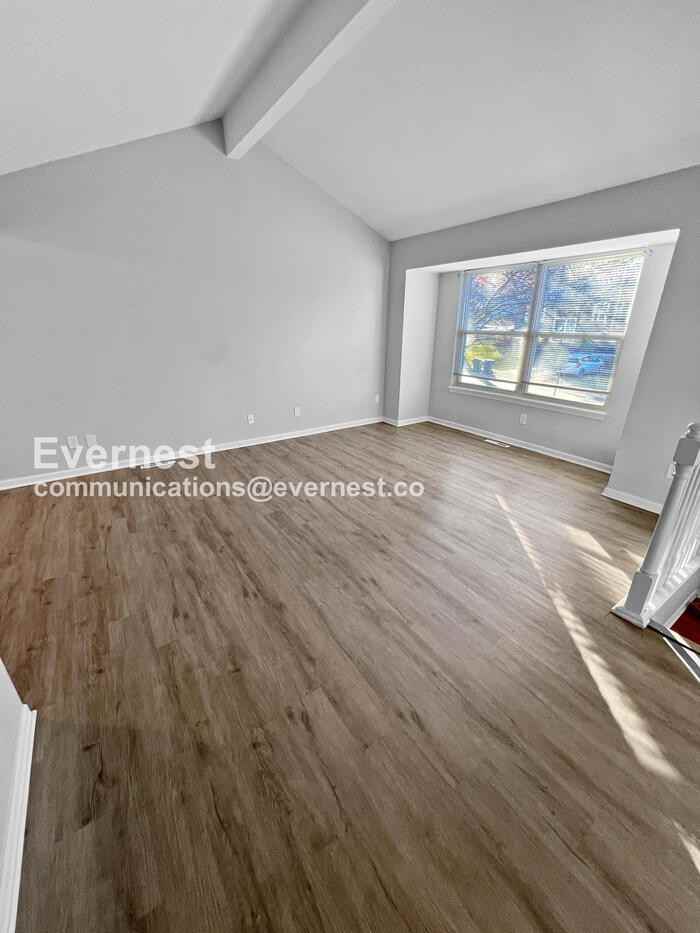 13033 S Cardiff St - Photo 6 of 24