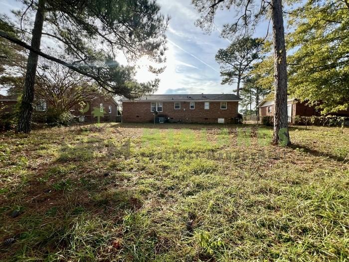 1217 Faraway Dr - Photo 6 of 41