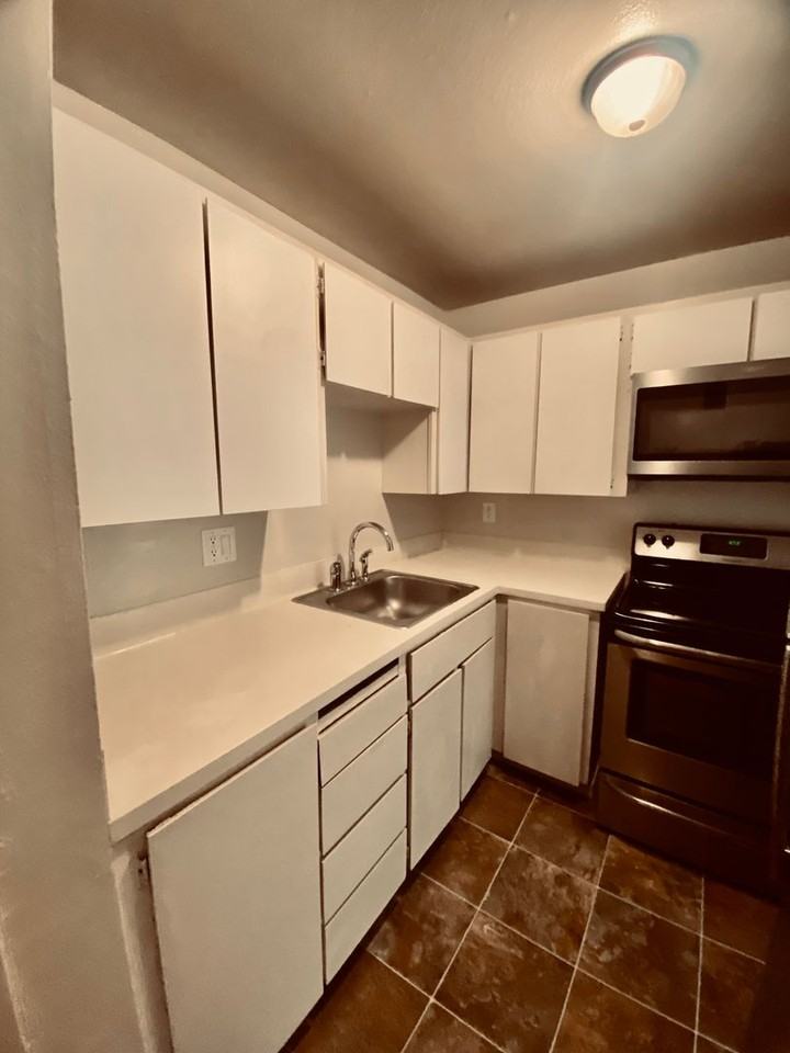 Kenny Apartments - Photo 6 of 14