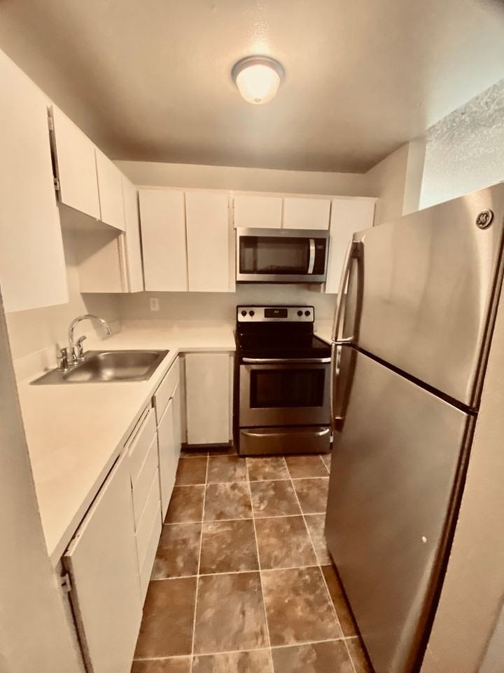 Kenny Apartments - Photo 7 of 14