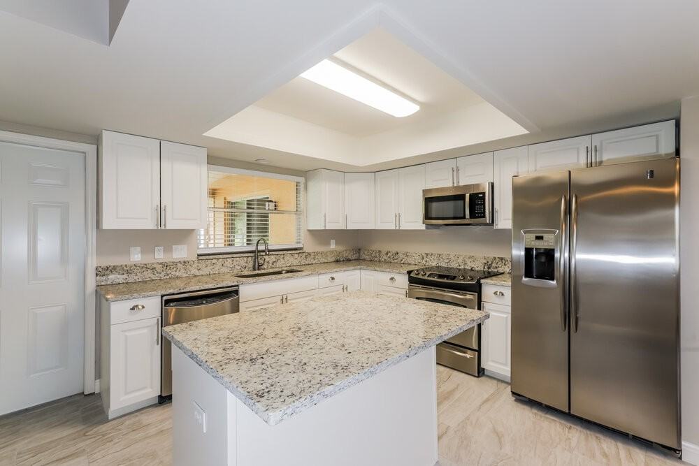 506 Mahogany Dr - Photo 4 of 16