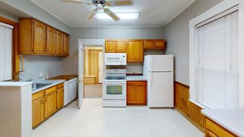 featured image of 113 Madison Ave #1