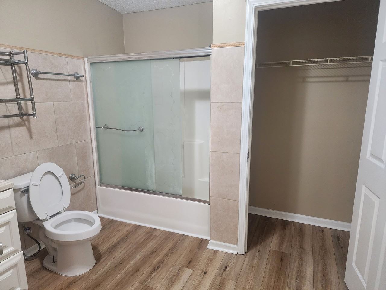 955 Mackinaw St #1 - Photo 2 of 9