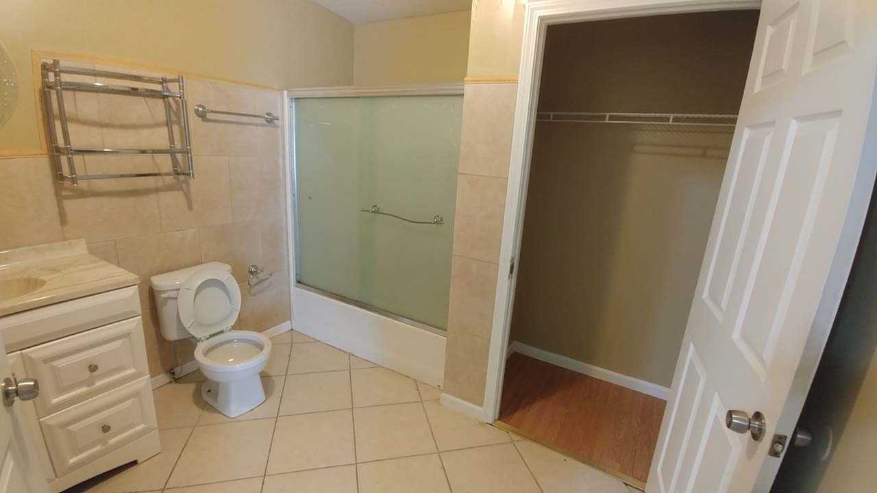 955 Mackinaw St #1 - Photo 3 of 9