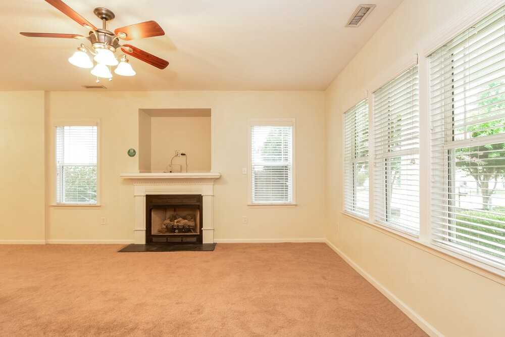 4812 Landover Ridge Dr - Photo 4 of 17