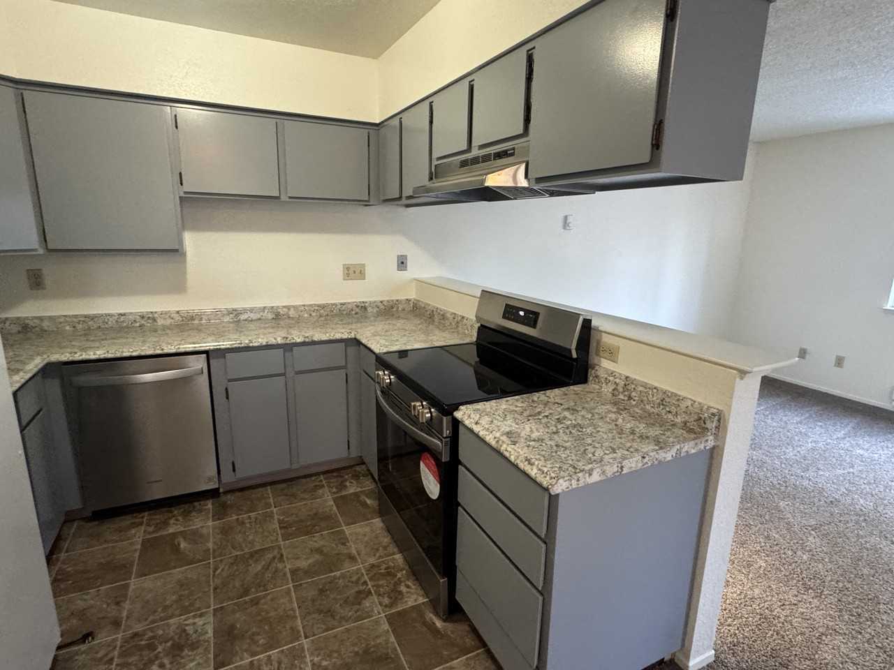 1109 Sierra Blvd #1 - Photo 2 of 23