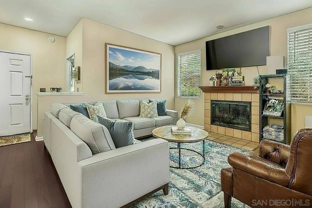 18656 Caminito Cantilena #1