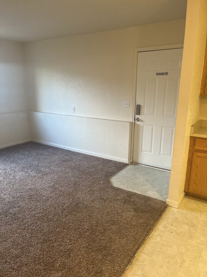 208 Country West Rd #1 - Photo 5 of 10