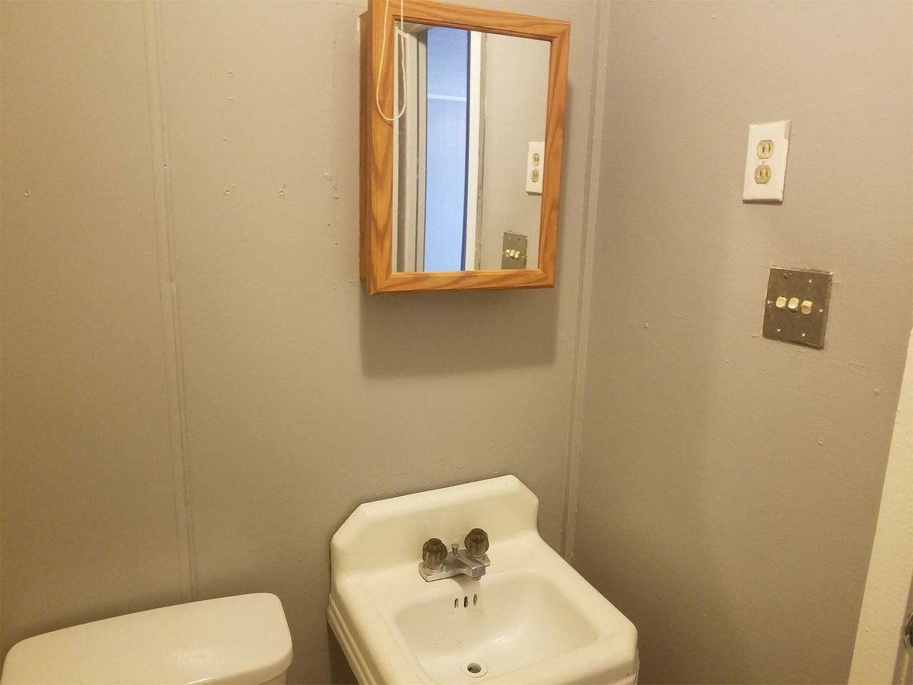 902 Avenue EApartment 8 #A08 - Photo 6 of 22