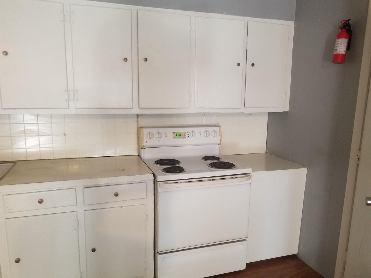 902 Avenue EApartment 8 #A08 - Photo 7 of 22