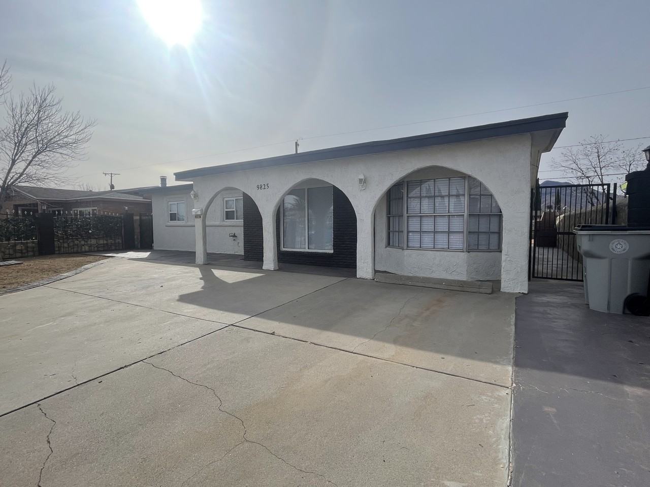 9825 Sidewinder St #1 - Photo 3 of 38