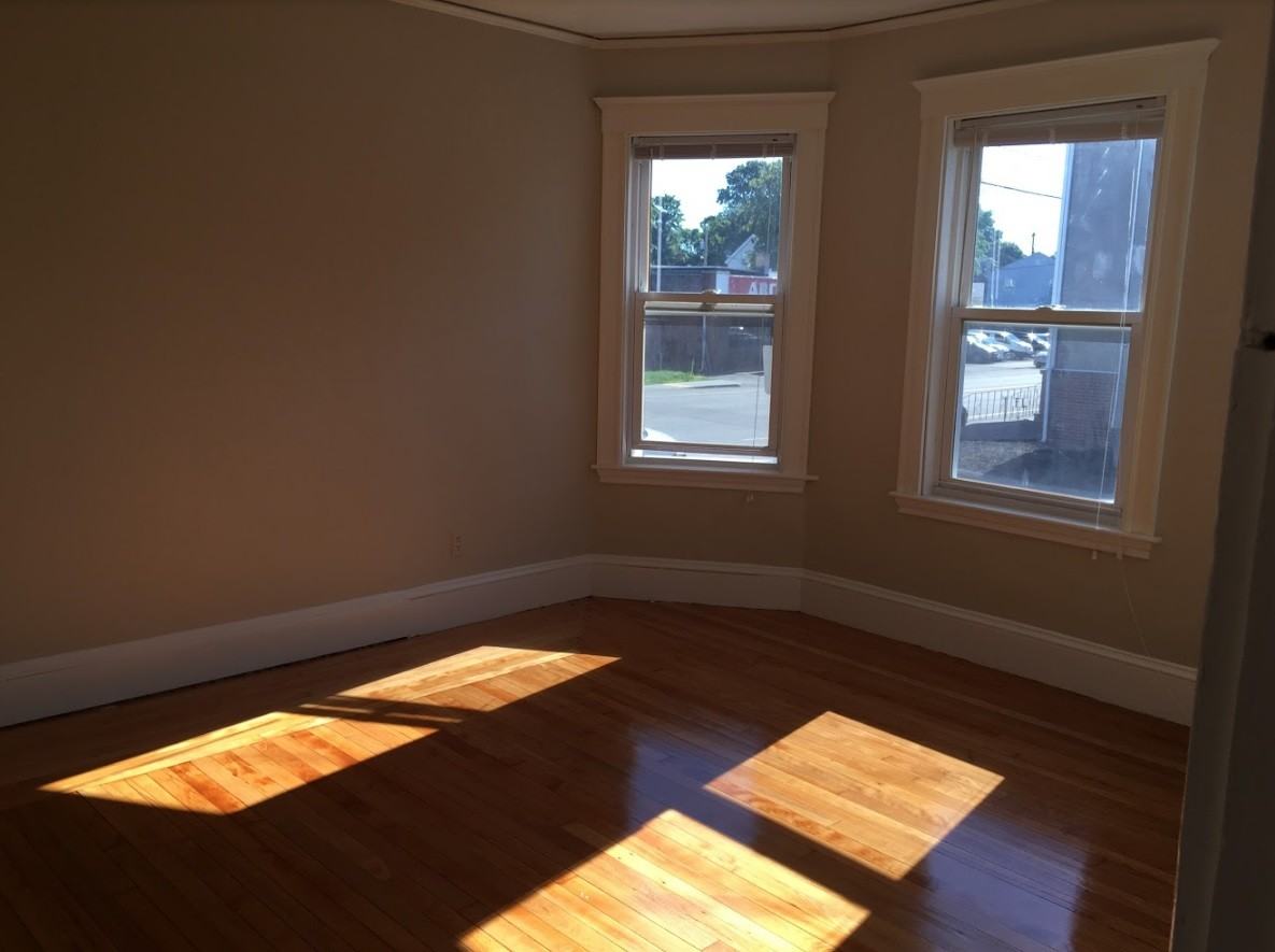 295 Washington St #295 - Photo 3 of 24