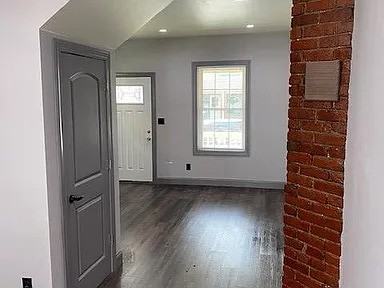 956 East Morris Street - Photo 6 of 14