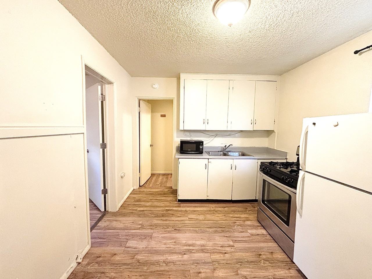 560 S 600 E #7 - Photo 5 of 25