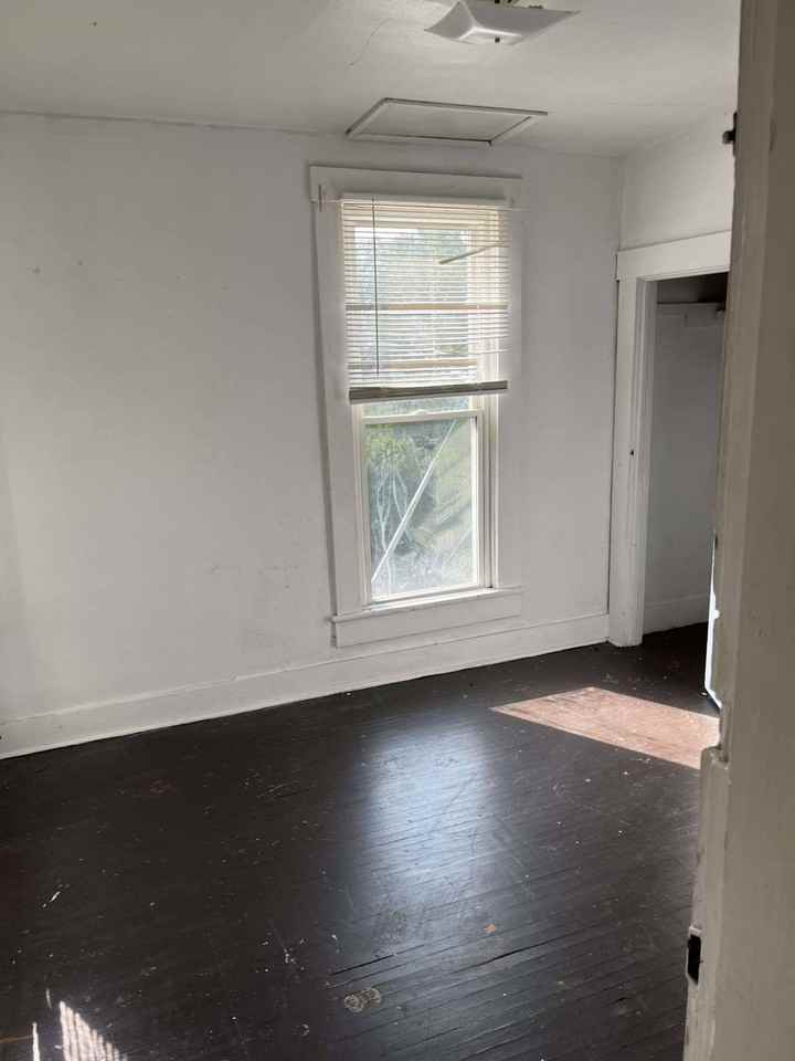 1334 W Market St #1 - Photo 2 of 9