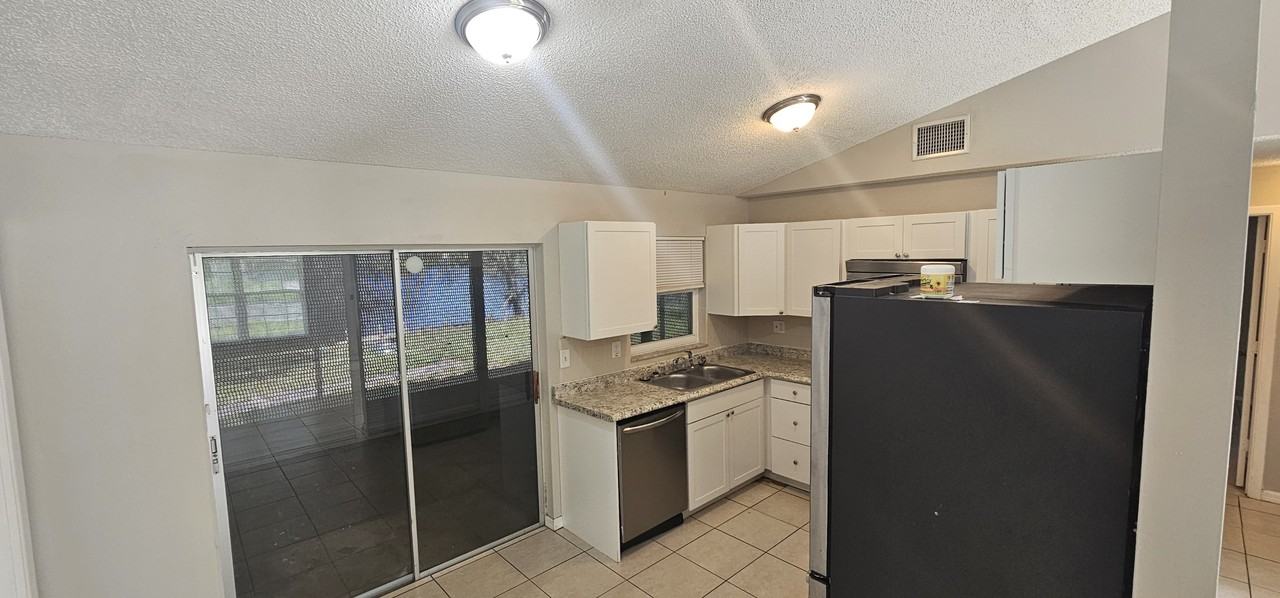 3501 Seven Springs Blvd #1 - Photo 4 of 24