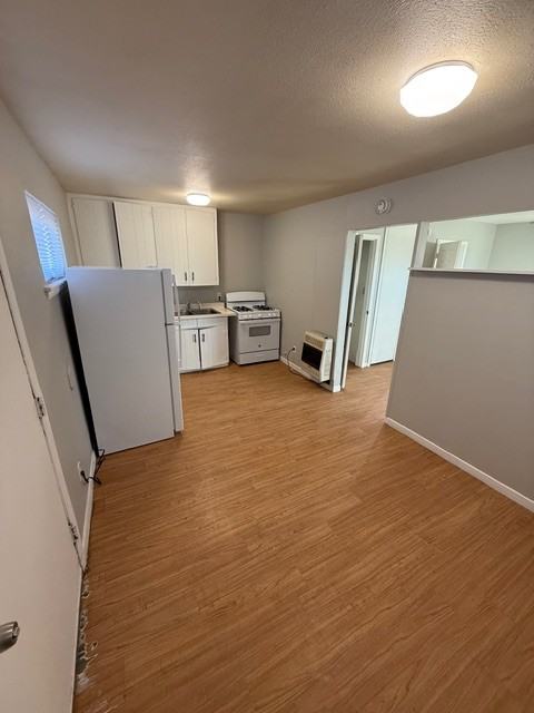 311 N Prospect St #1 - Photo 3 of 6