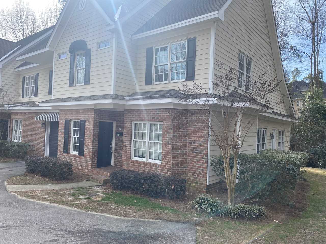 Glenburney Dr #1 - Photo 5 of 27