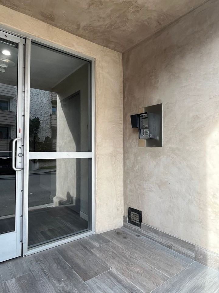 Rose Apartments, LLC - Photo 3 of 15