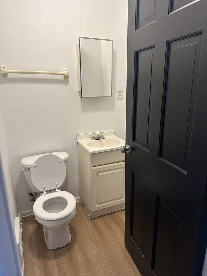 7312 Bradbury Ave #7312 - Photo 6 of 10